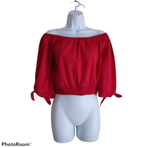 Hollister Red Crop Top. Size S - Picture 10 of 10